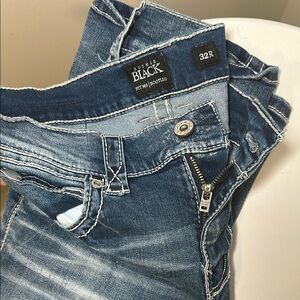 Buckle Black  BlueJeans with Distressed Finish